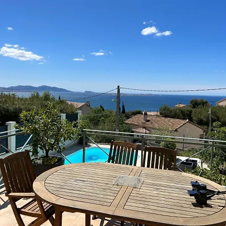 Maison Entierement Climatisee Vue D'exception Et Rade De Avec Piscine 8 Personnes فيلة *