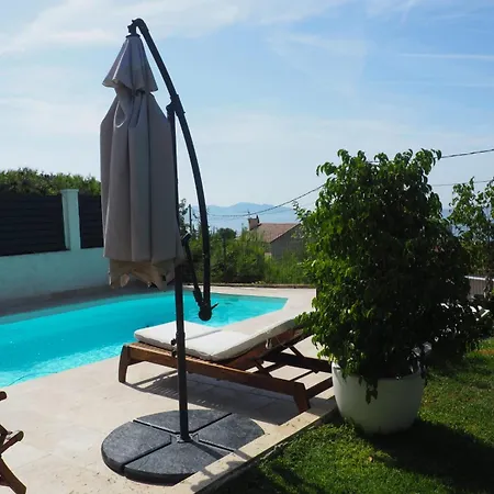 Maison Entierement Climatisee Vue D'exception Et Rade De Avec Piscine 8 Personnes فيلة